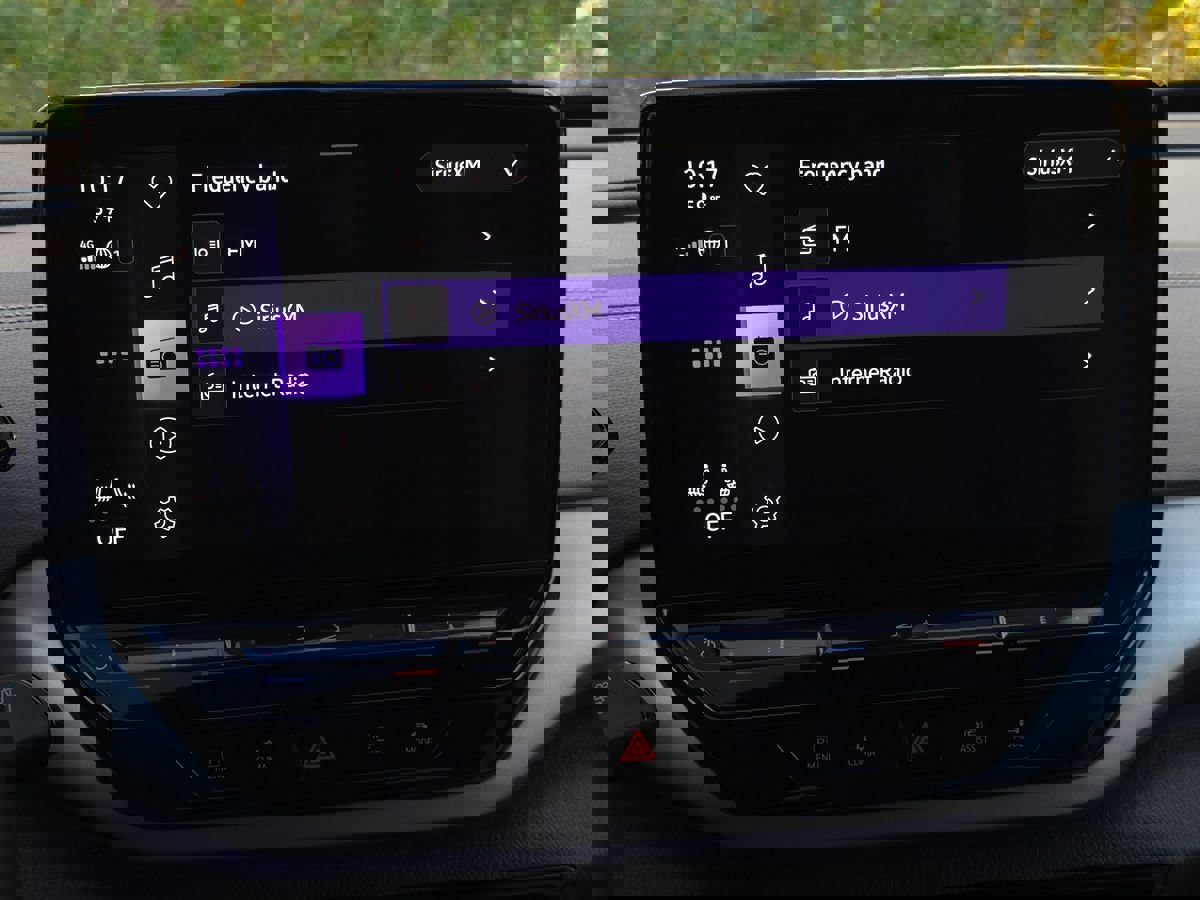 Used 2023 Volkswagen ID.4 Pro image 34