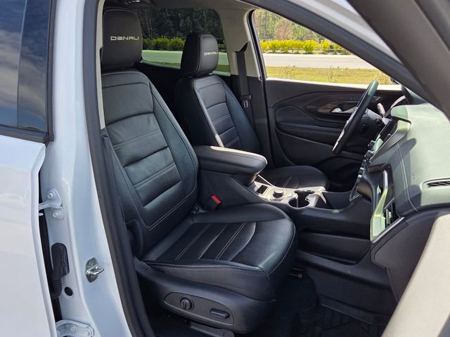 Used 2024 GMC Terrain Denali image 19