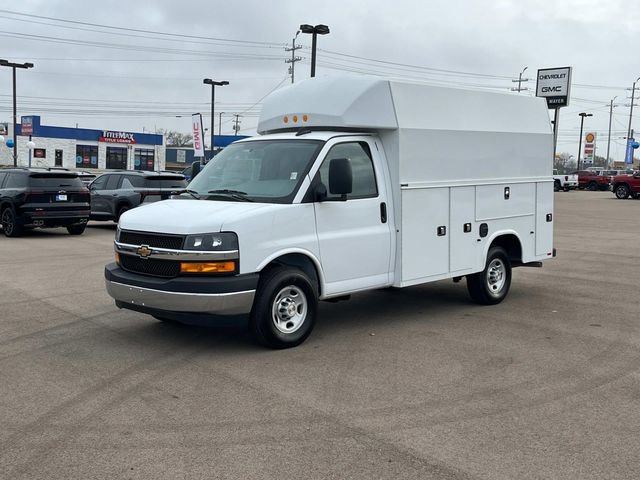 New 2025 Chevrolet Express 3500 w/ Power Convenience Package RWD image 11