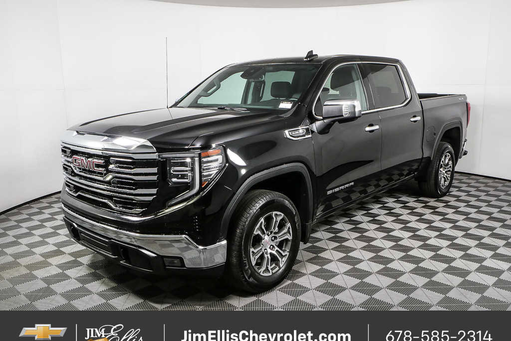 Certified 2025 GMC Sierra 1500 SLT AWD/4WD image 24