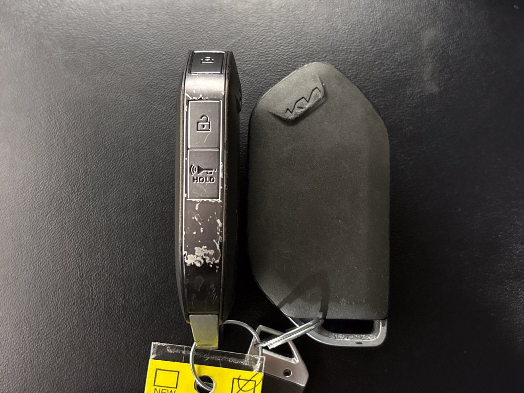 Used 2023 Kia Telluride S AWD/4WD image 34