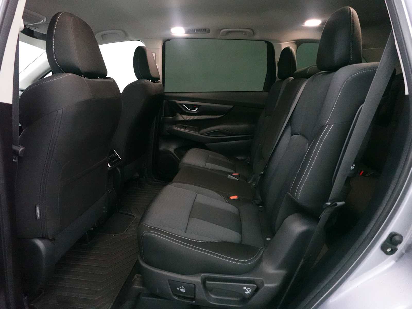 Used 2025 Subaru Ascent Premium AWD/4WD image 25