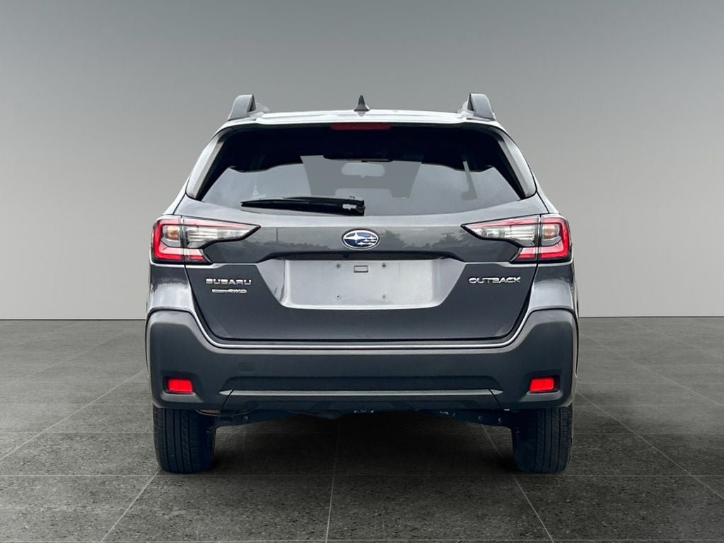 Used 2023 Subaru Outback Premium AWD/4WD image 8