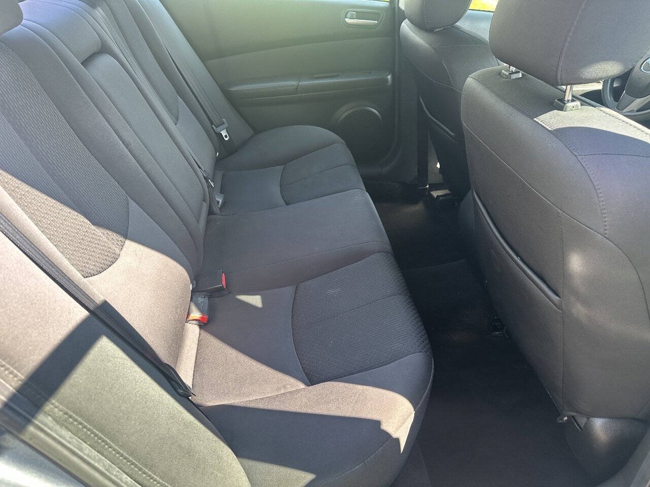 Used 2011 MAZDA MAZDA6 i Sport FWD image 11
