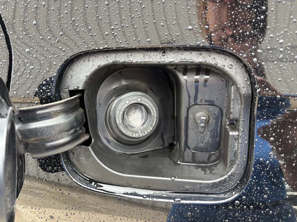 Certified 2024 Honda Pilot EX-L image 34