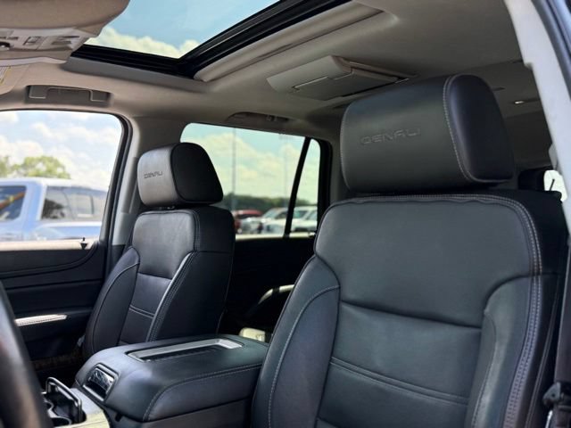 Used 2016 GMC Yukon Denali w/ Open Road Package AWD/4WD image 16