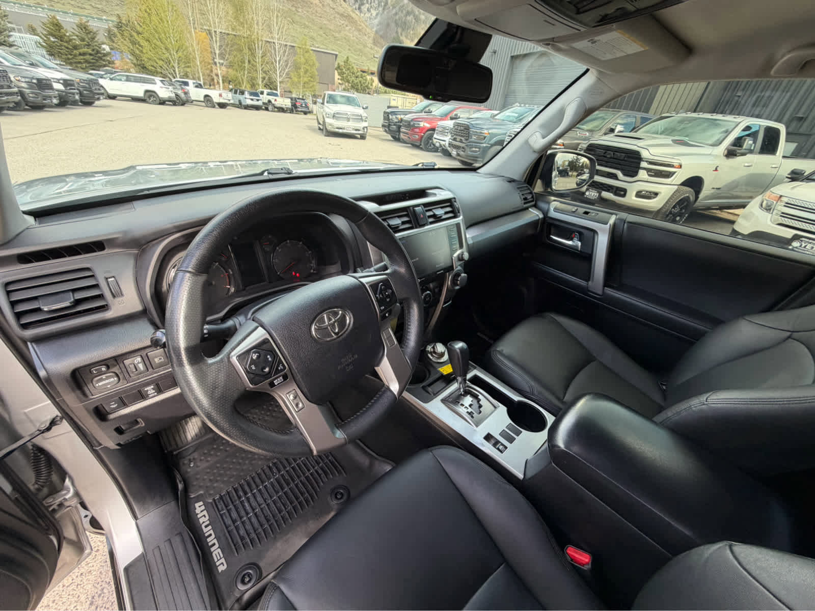 Used 2021 Toyota 4Runner SR5 image 16