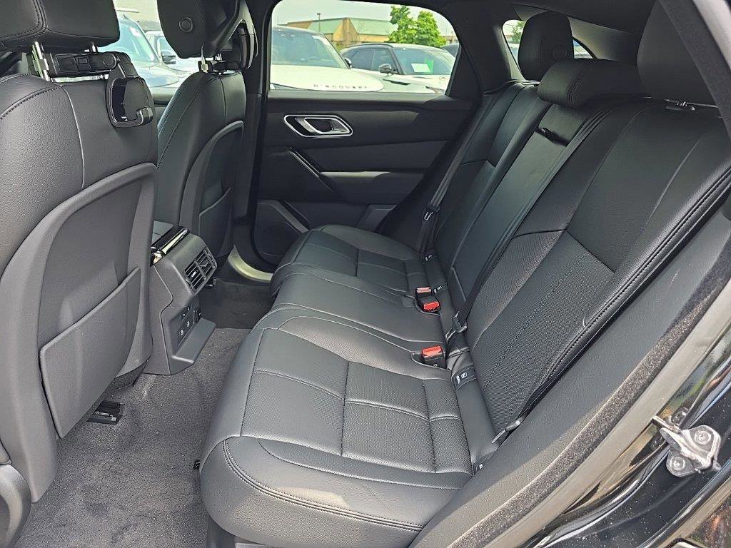 New 2026 Land Rover Range Rover Velar Dynamic SE image 8