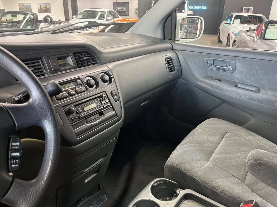 Used 2002 Honda Odyssey EX image 36