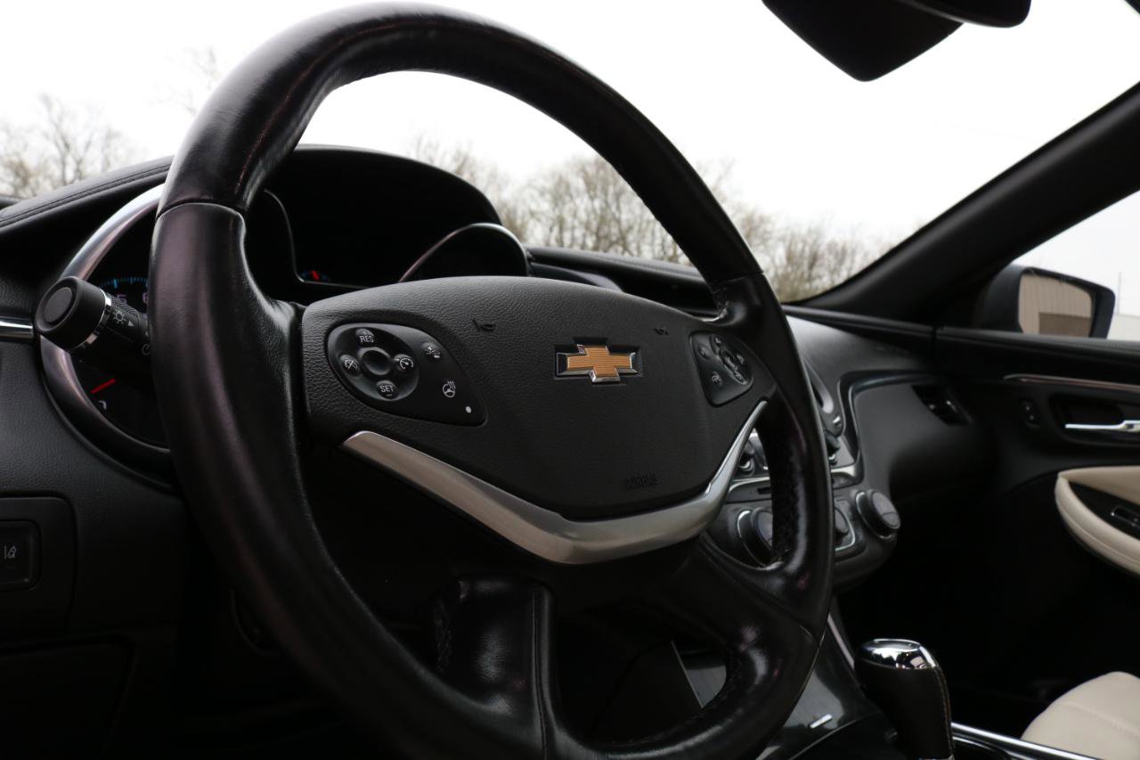 Used 2017 Chevrolet Impala Premier w/ Enhanced Convenience Package image 28