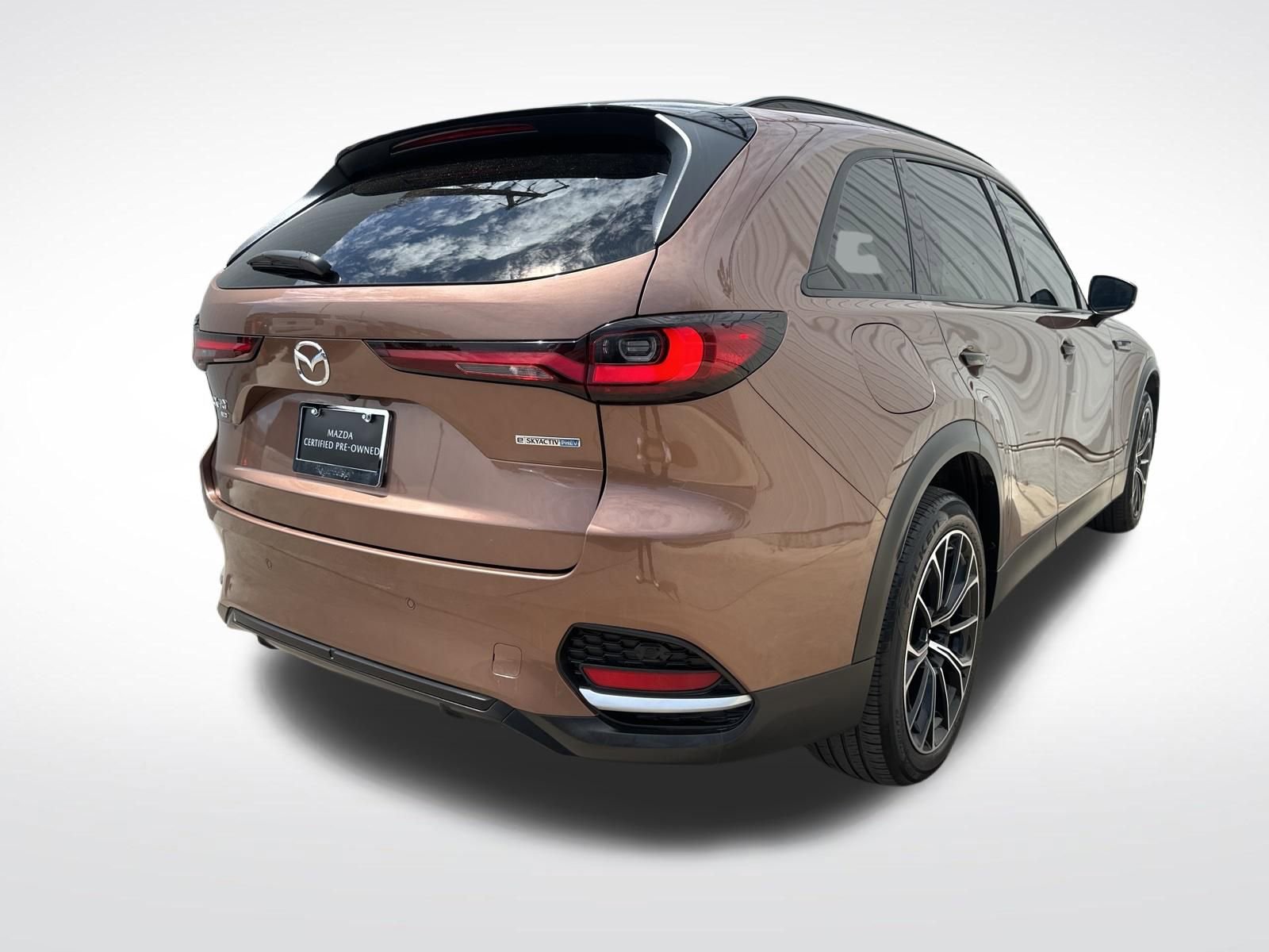 Certified 2025 MAZDA CX-70 Plug-In Hybrid w/ Premium Pkg AWD/4WD image 10