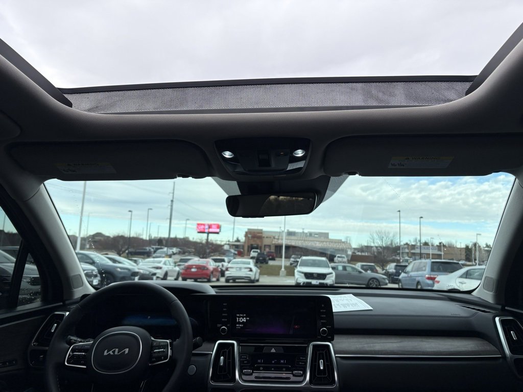 Used 2023 Kia Sorento SX Prestige image 40
