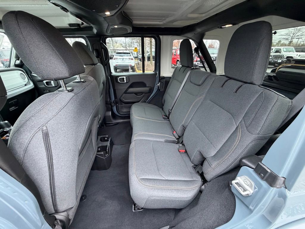 Certified 2024 Jeep Wrangler Sahara w/ Safety Group image 18