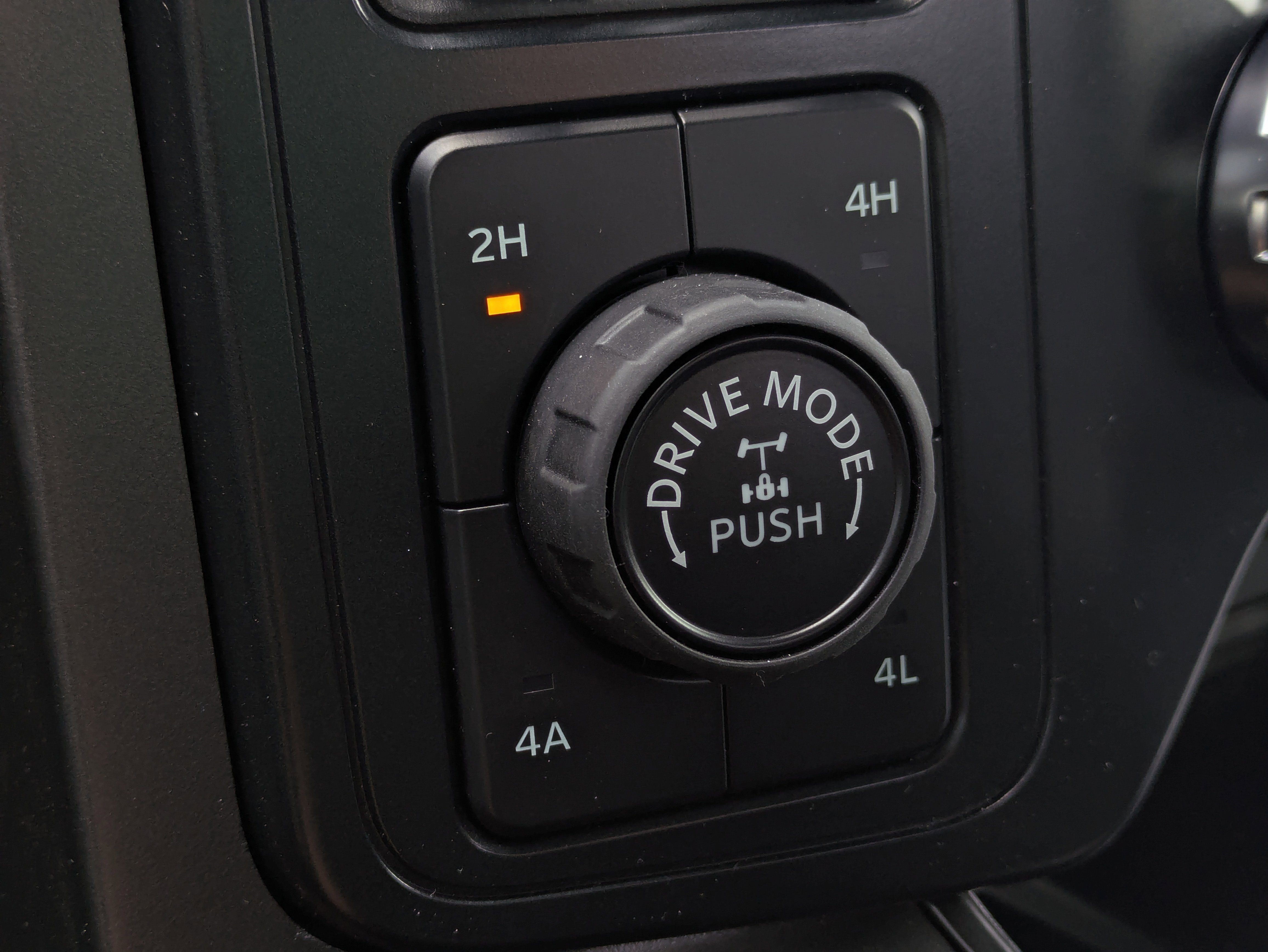 New 2025 Ford F150 Lariat w/ Equipment Group 501A Mid image 40