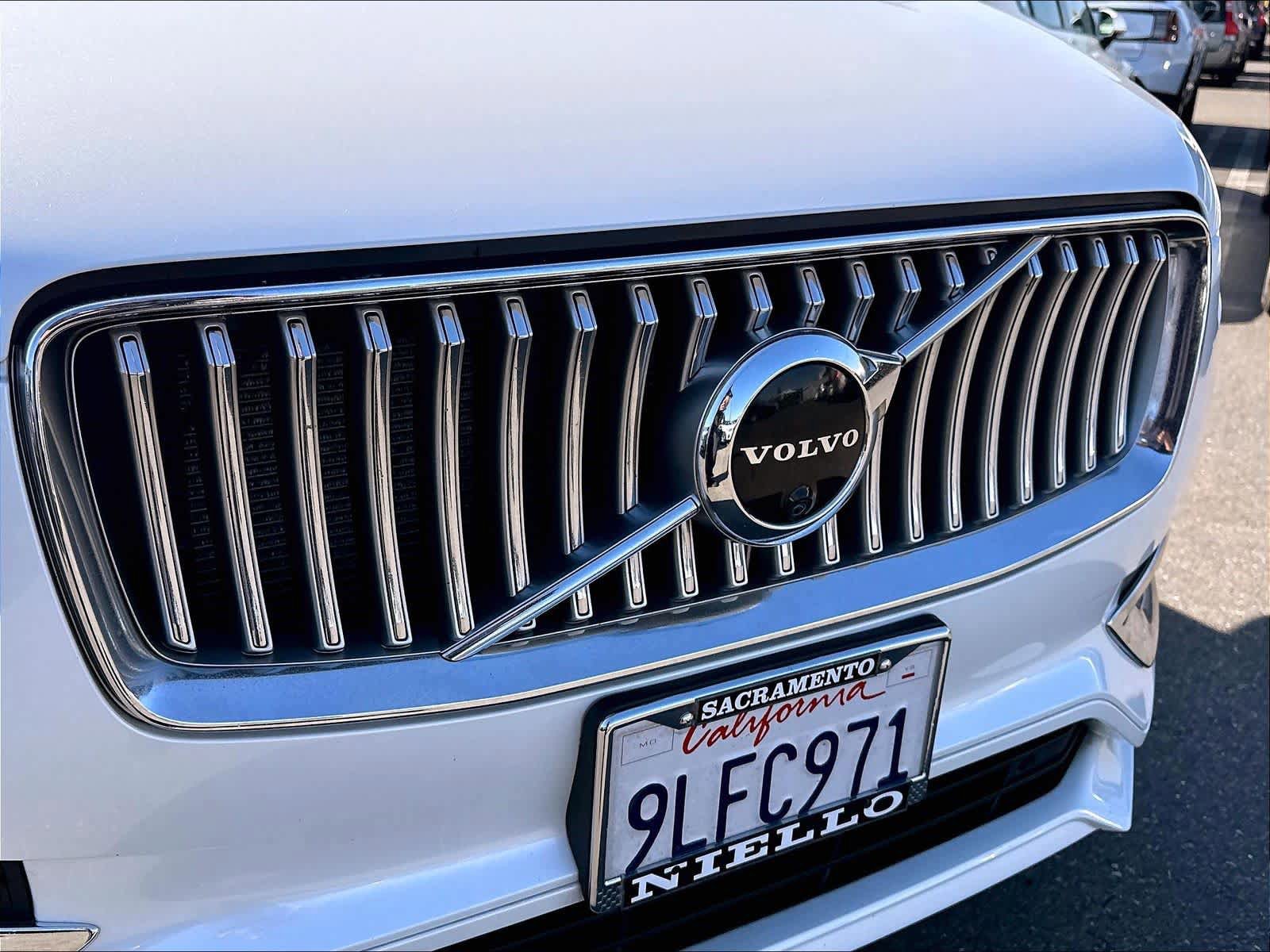 Used 2022 Volvo XC90 T8 Inscription Expression w/ Advanced Package AWD/4WD image 34