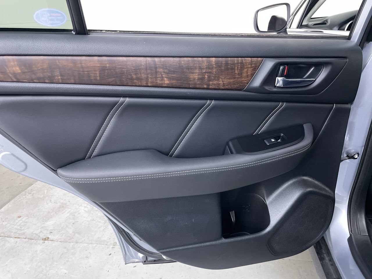 Used 2019 Subaru Outback 2.5i Limited AWD/4WD image 17