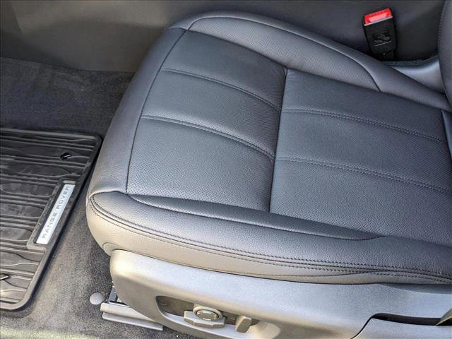 New 2026 Land Rover Range Rover Evoque S image 4