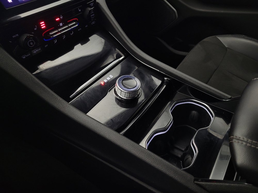 Used 2023 Jeep Grand Cherokee Altitude image 26