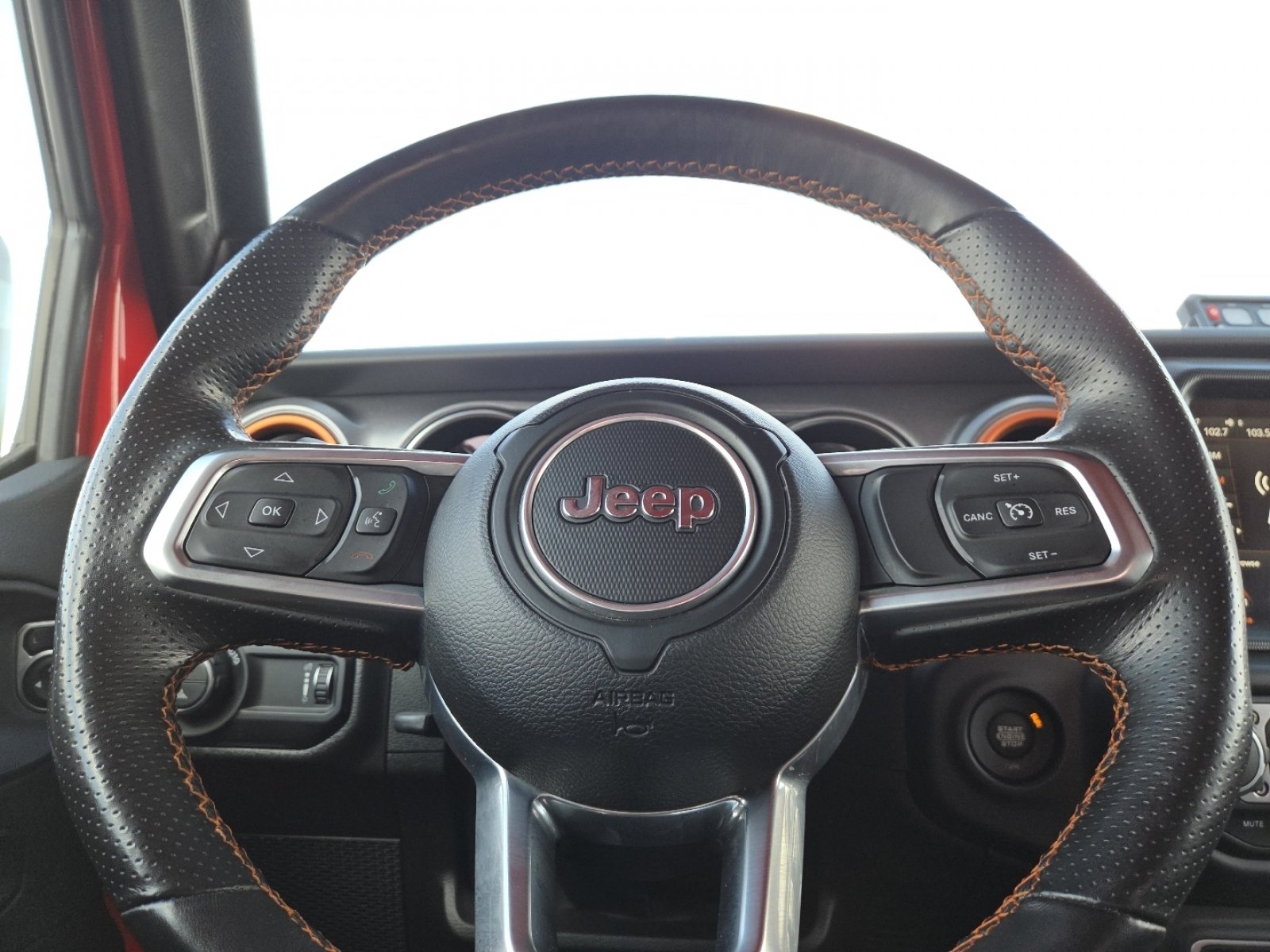 Used 2023 Jeep Gladiator Mojave w/ Cold Weather Group AWD/4WD image 28
