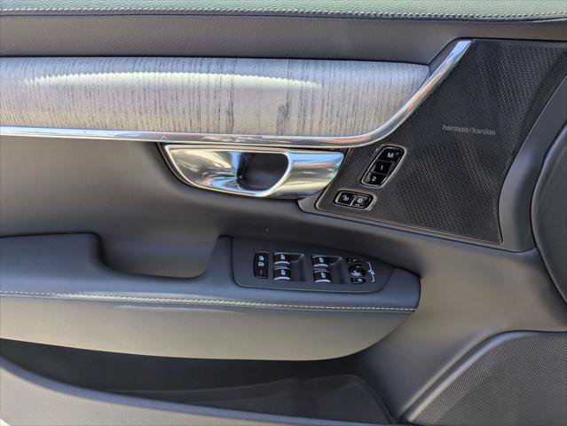 Used 2023 Volvo S90 T8 Ultimate AWD/4WD image 10