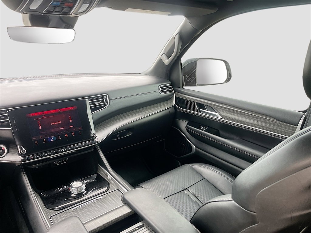 Used 2024 Jeep Wagoneer Series II w/ Premium Group I image 25