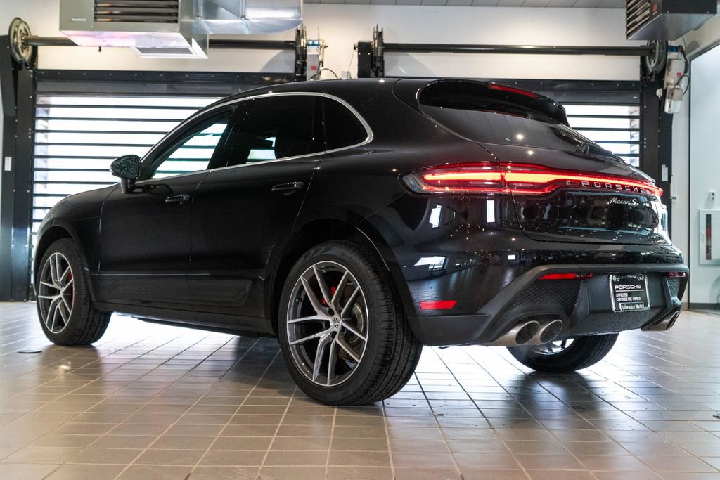 Certified 2026 Porsche Macan S AWD/4WD image 3