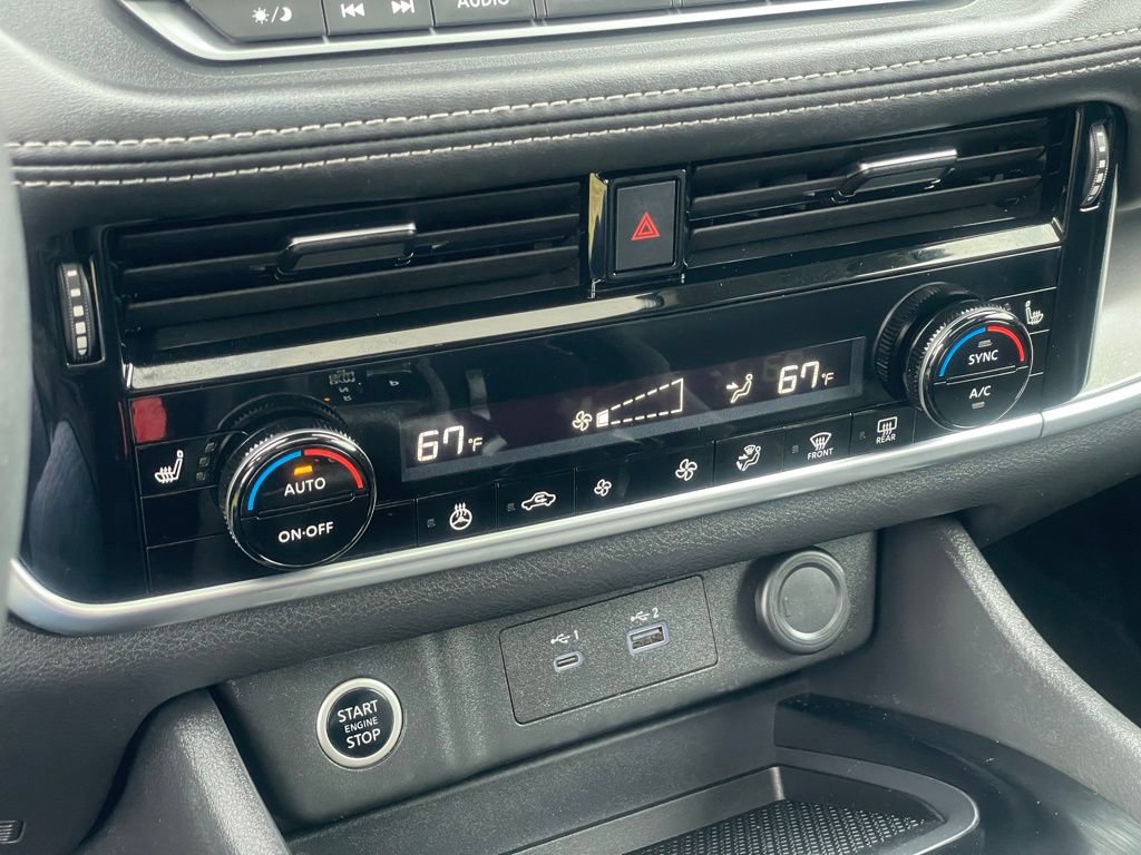 Certified 2023 Nissan Rogue SV w/ SV Premium Package AWD/4WD image 25