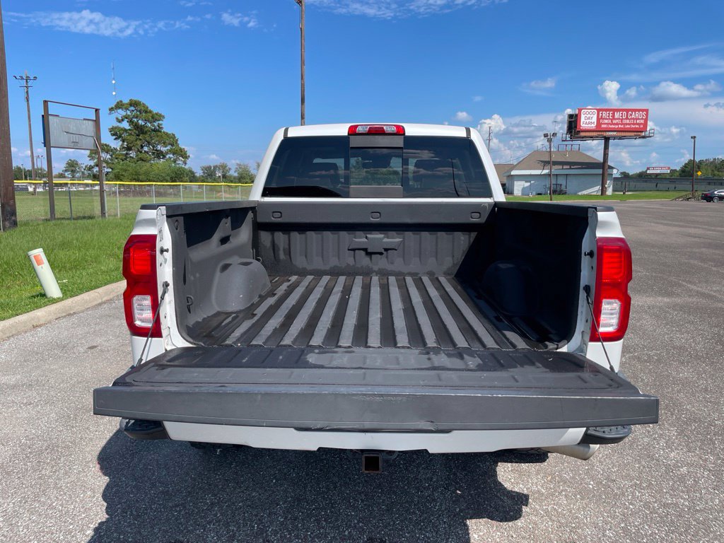 Used 2018 Chevrolet Silverado 1500 High Country AWD/4WD image 13