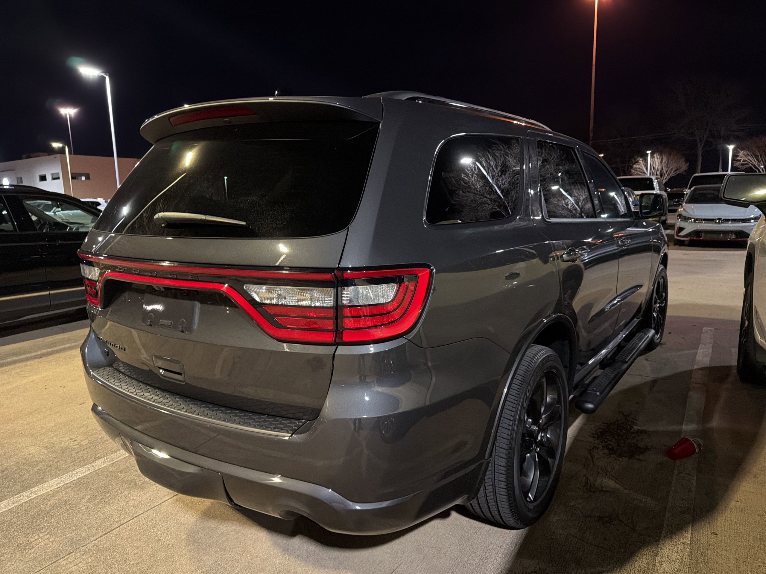 Used 2024 Dodge Durango SXT w/ SXT Blacktop Group image 2