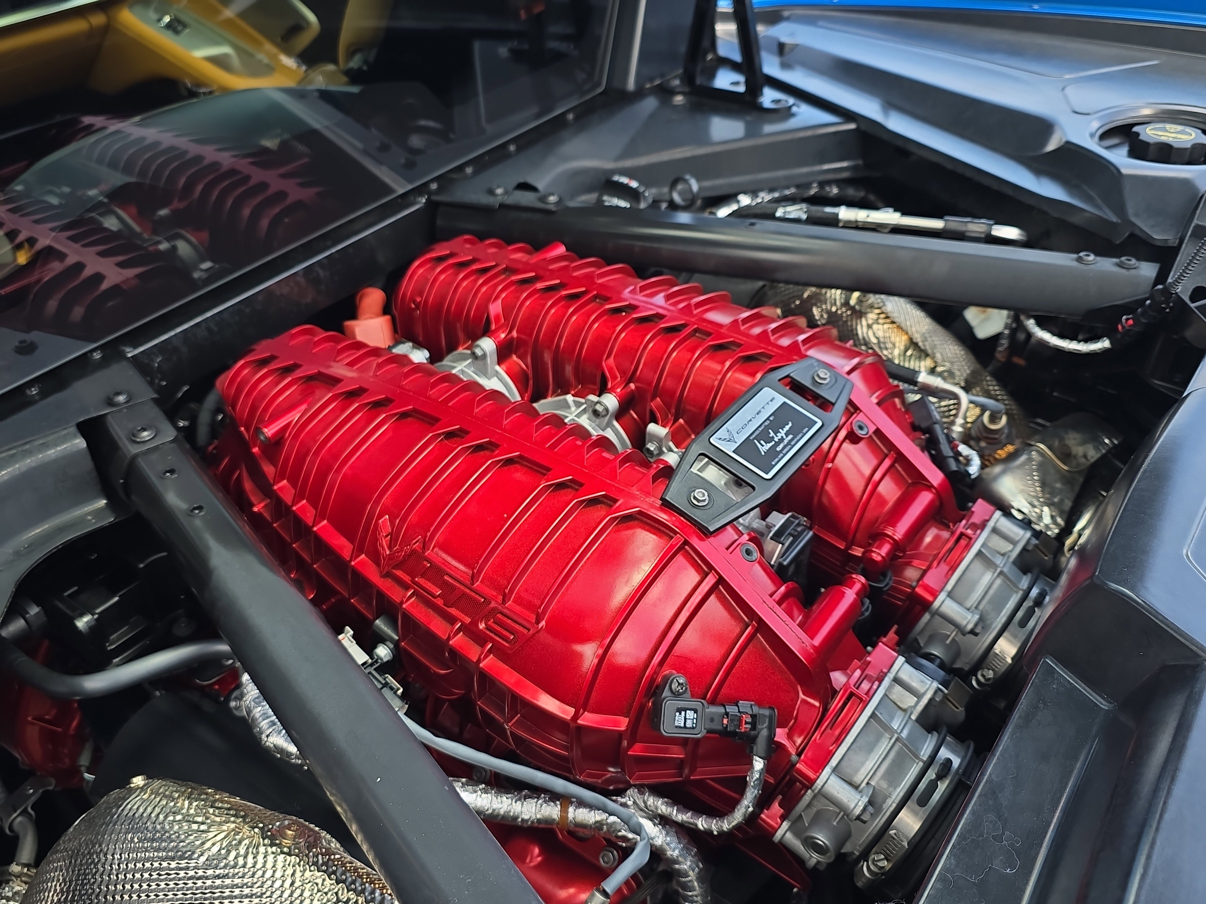 Used 2025 Chevrolet Corvette Z06 RWD image 11