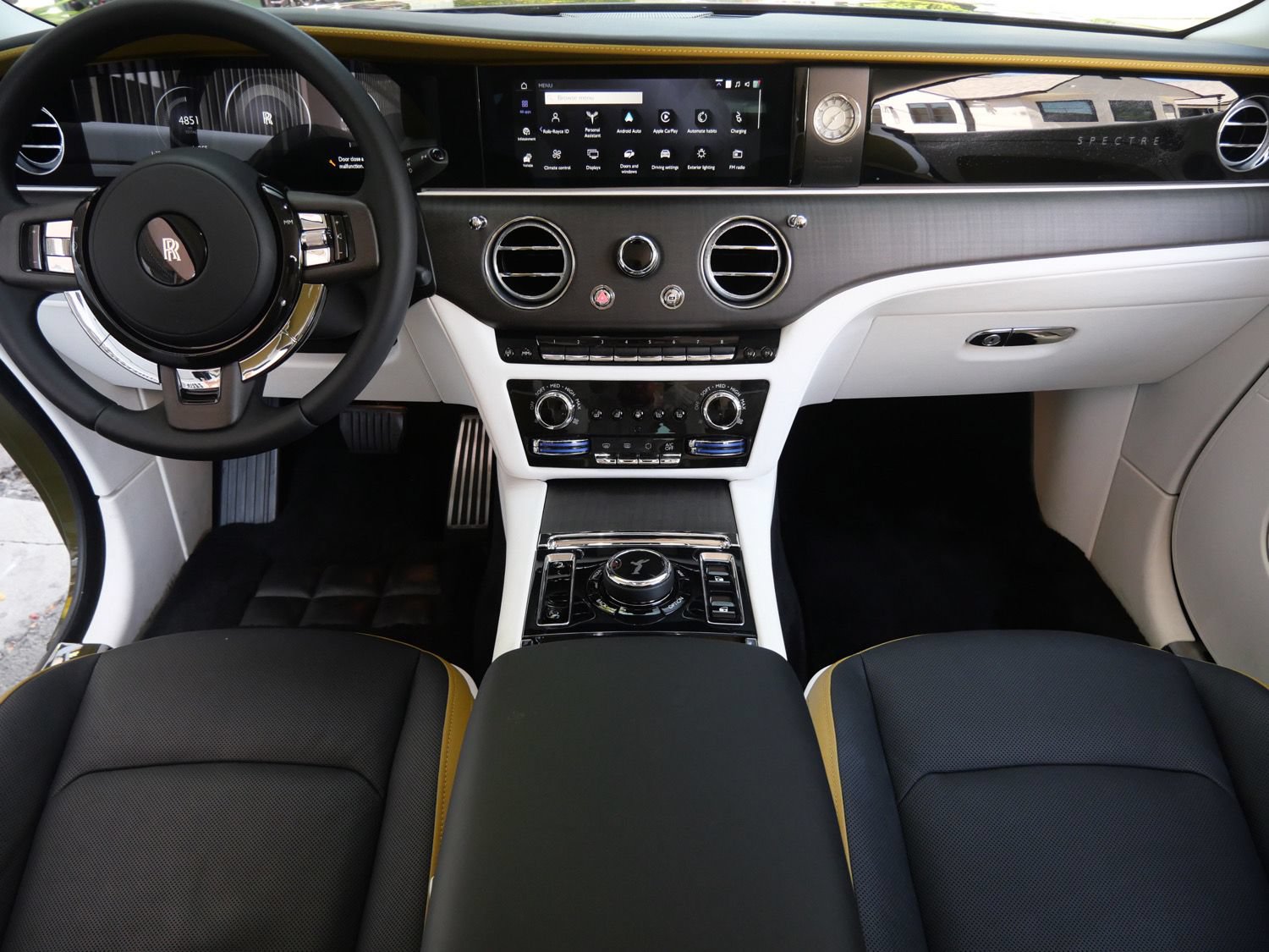 Used 2024 Rolls-Royce Spectre w/ Spectre Launch Package AWD/4WD image 4