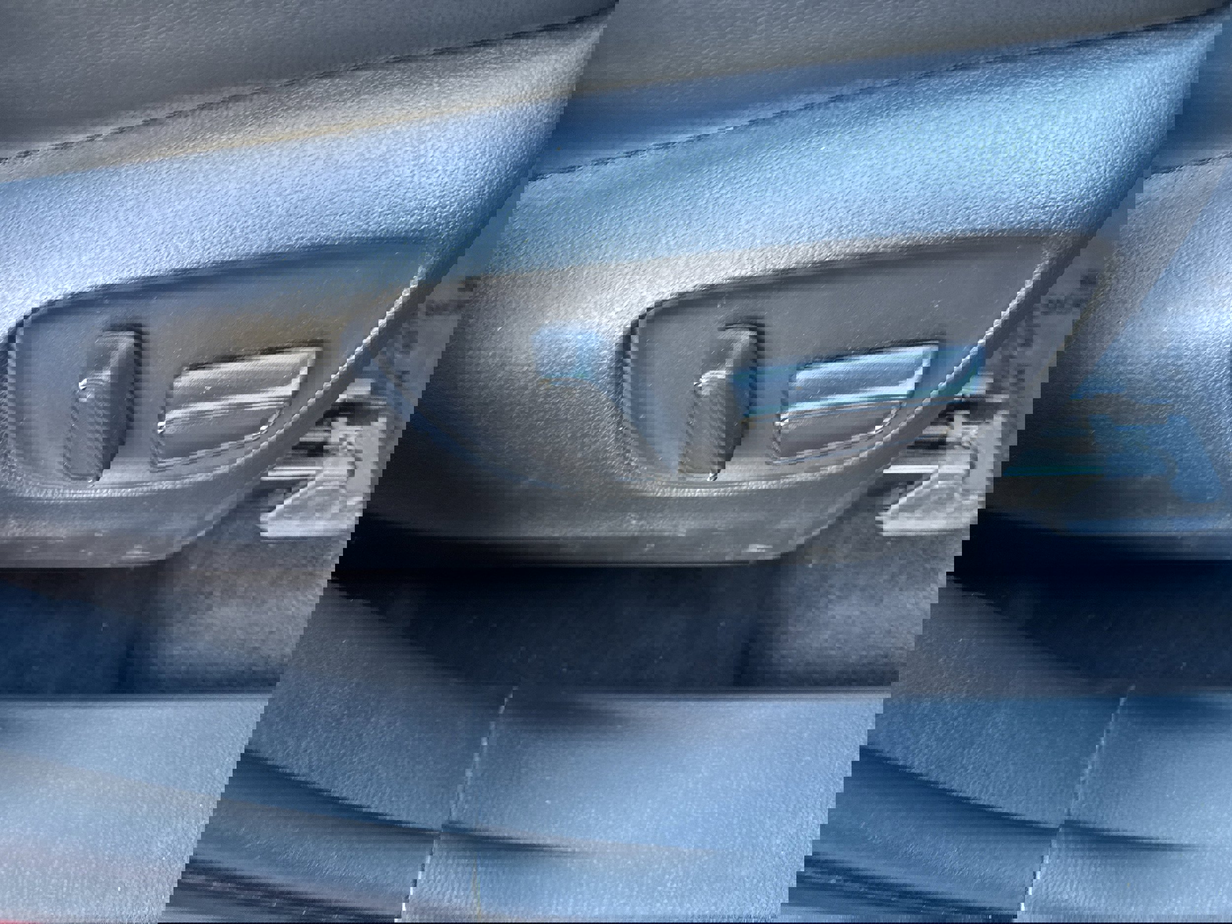 Used 2022 Toyota Highlander XLE image 18