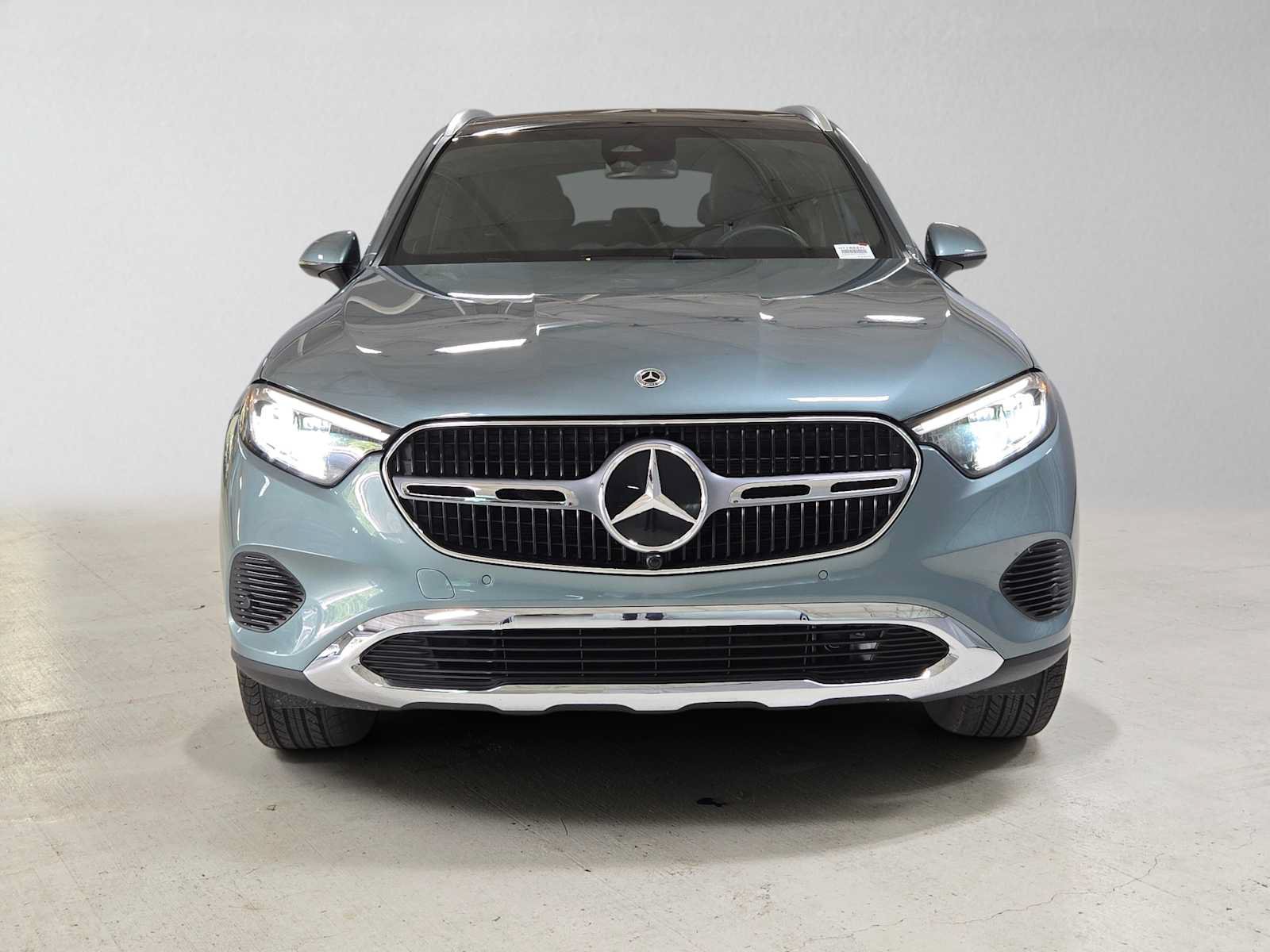 Certified 2026 Mercedes-Benz GLC 300 4MATIC image 8