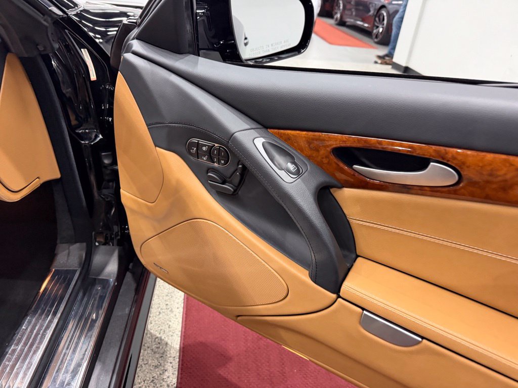 Used 2012 Mercedes-Benz SL 550 image 38