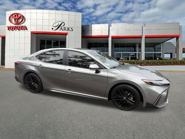 Certified 2026 Toyota Camry SE FWD image 1