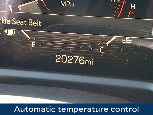 Used 2025 GMC Acadia Elevation AWD/4WD image 6