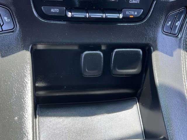 Used 2017 Chevrolet Tahoe LT AWD/4WD image 32