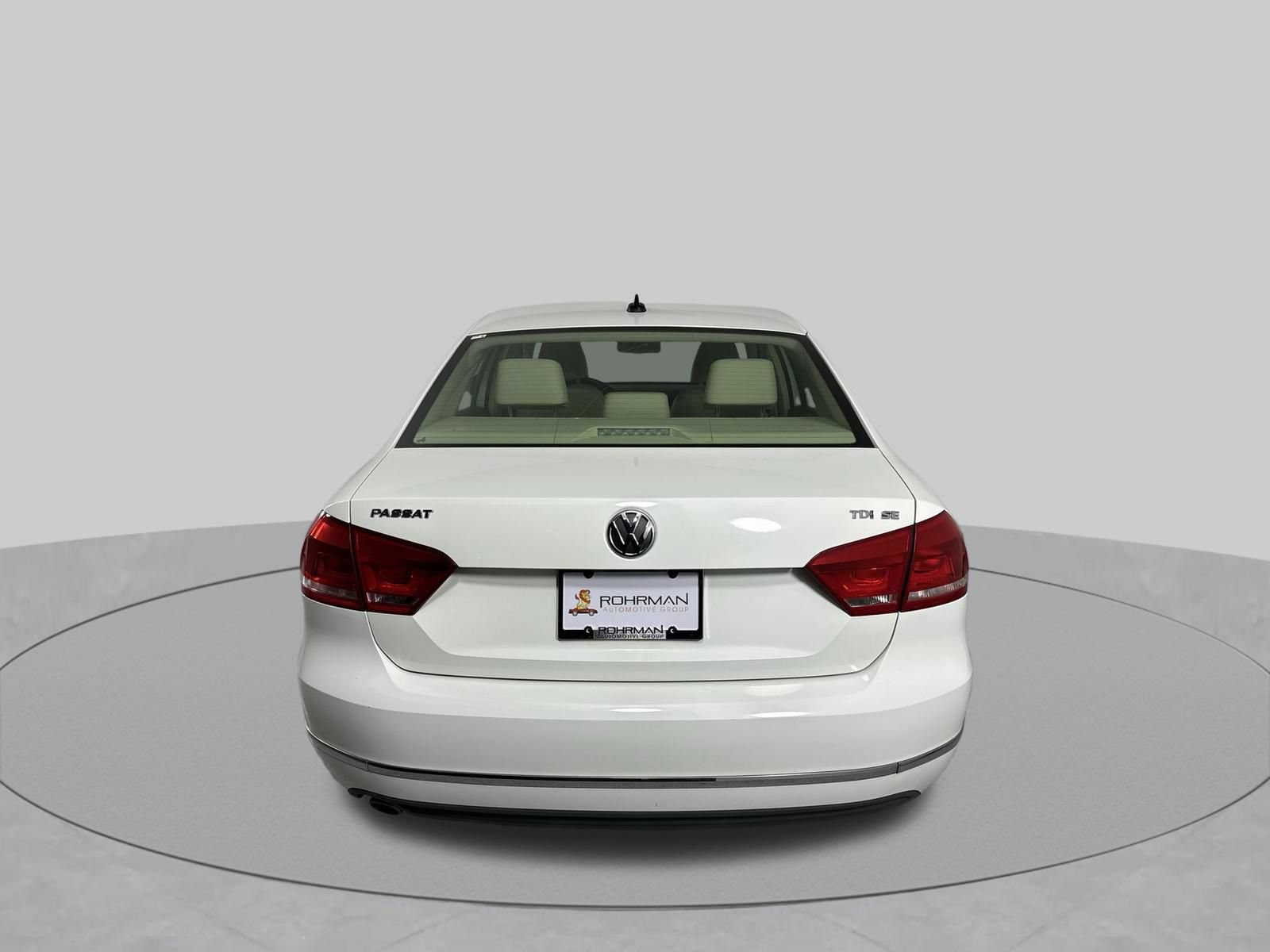 Used 2012 Volkswagen Passat TDI SE FWD image 31