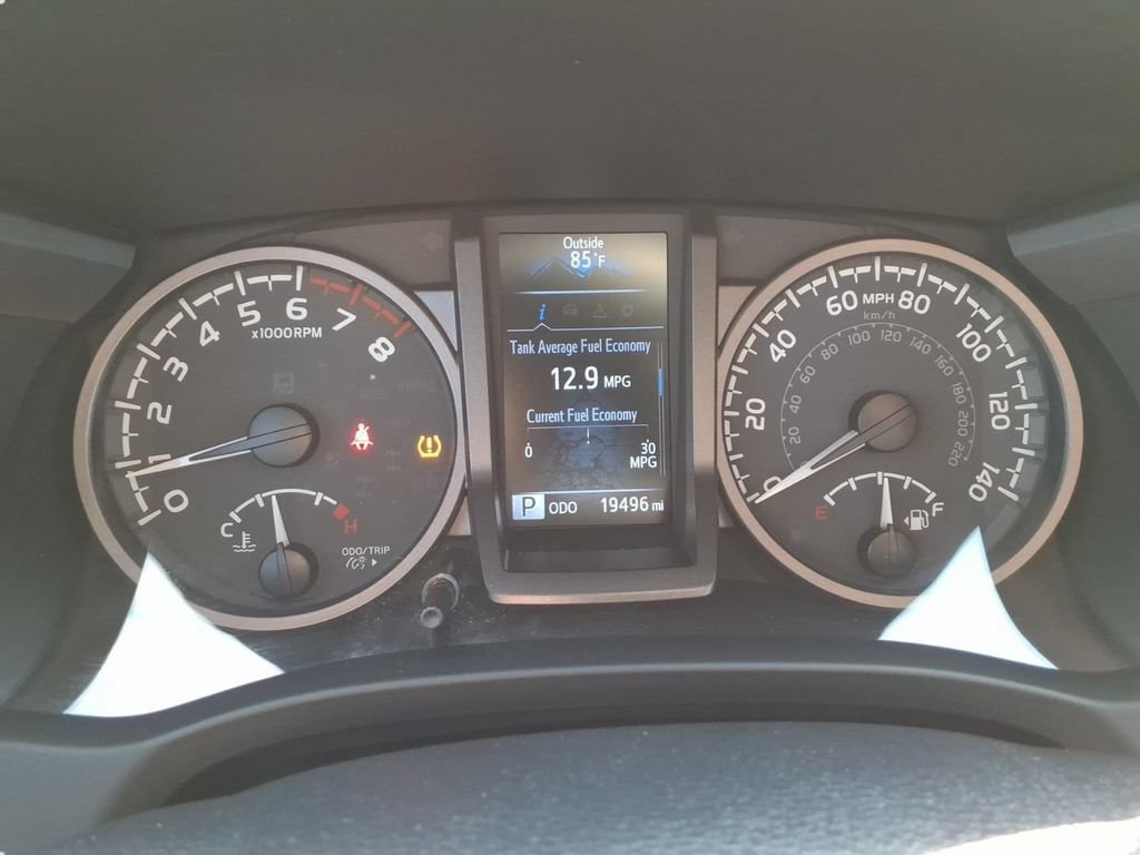 Used 2023 Toyota Tacoma TRD Sport AWD/4WD image 18