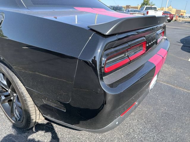 Used 2016 Dodge Challenger R/T Plus RWD image 37