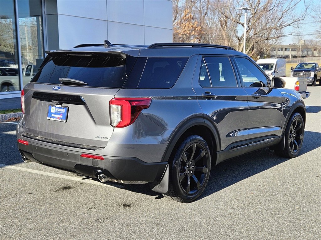 Used 2023 Ford Explorer ST-Line image 4