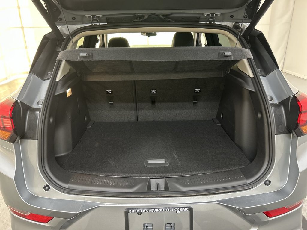 Certified 2023 Buick Encore GX Select w/ Sport Touring Package FWD image 21