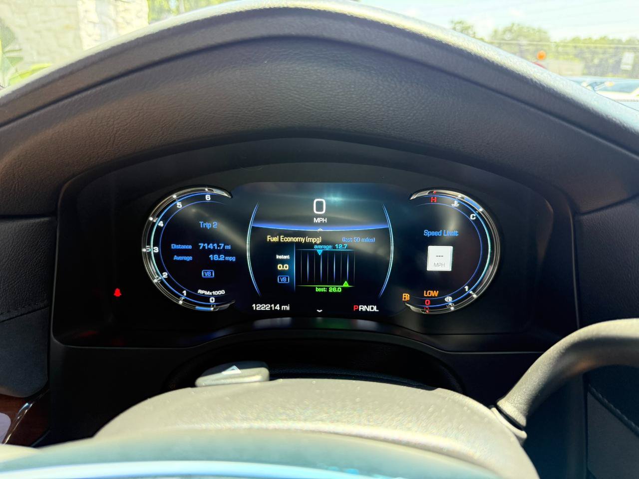 Used 2017 Cadillac Escalade 2WD image 34