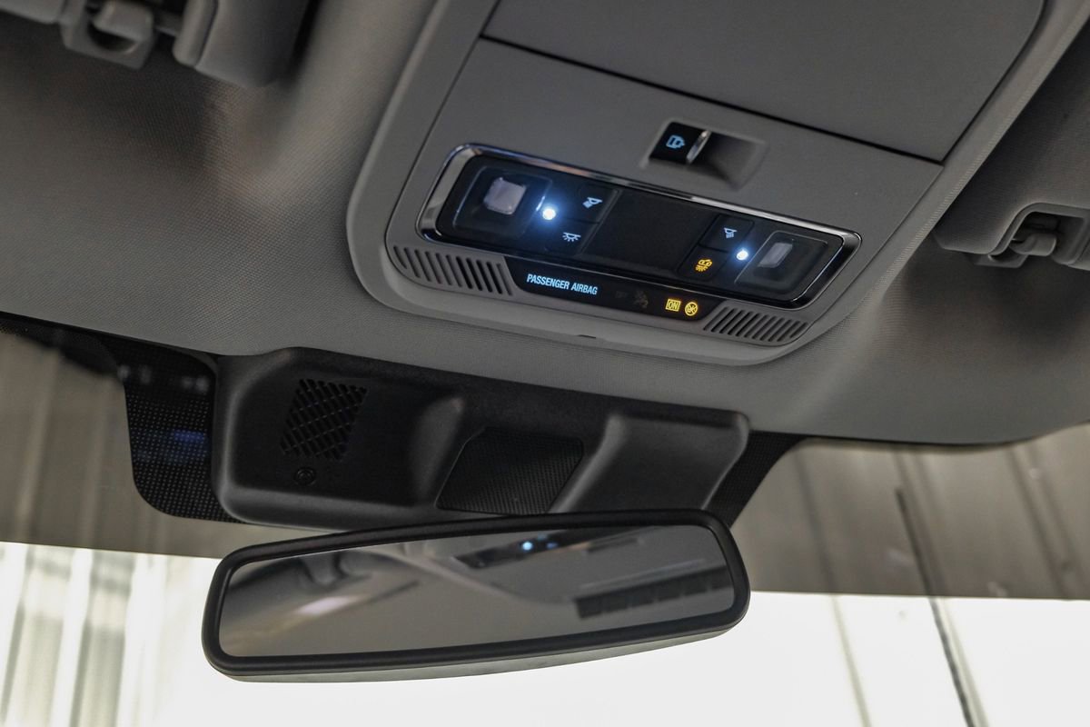 Used 2024 Ford F350 Lariat w/ FX4 Off-Road Package image 23