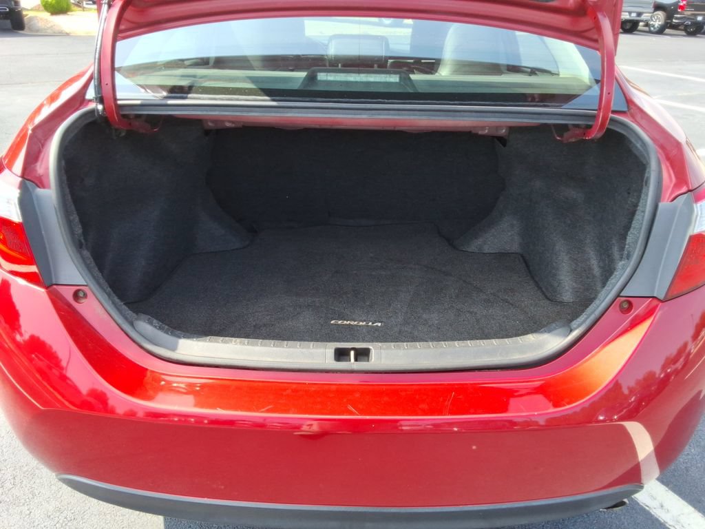 Used 2015 Toyota Corolla S FWD image 14