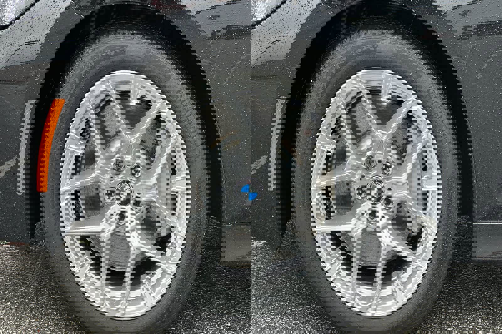 Used 2025 BMW 330i Sedan w/ Premium Package RWD image 31