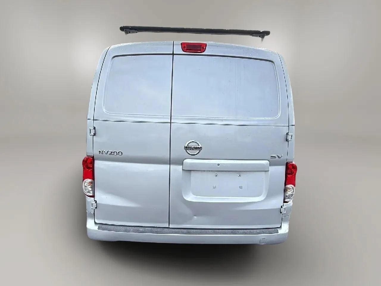 Used 2017 Nissan NV200 SV FWD image 4