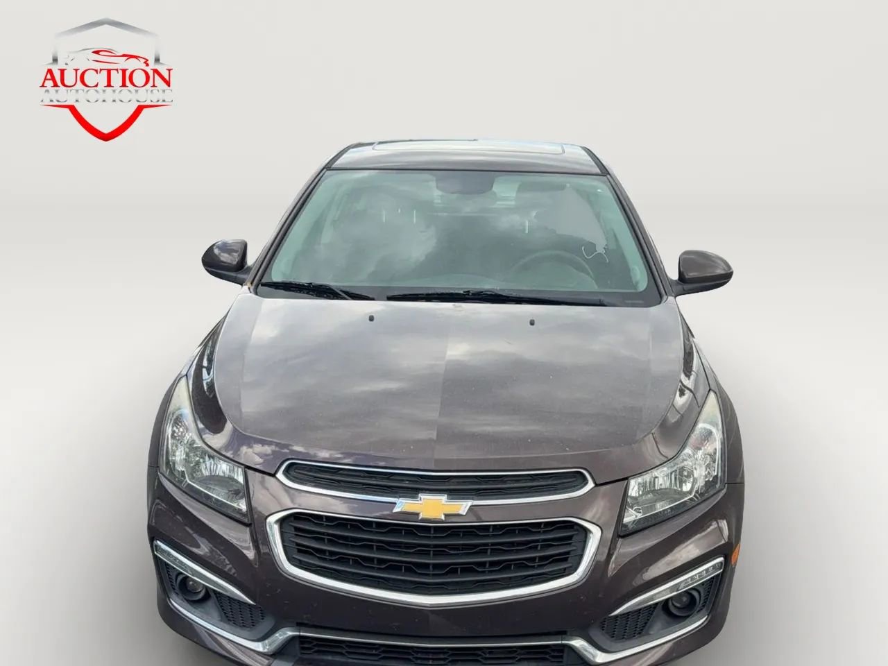 Used 2015 Chevrolet Cruze LT w/ Sun And Sound Package image 2
