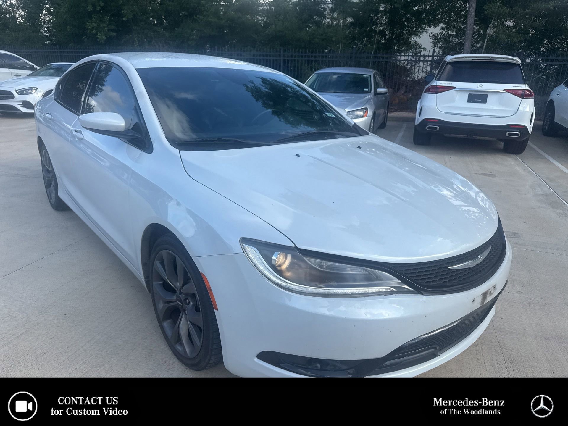 Used 2015 Chrysler 200 S w/ Navigation & Sound Group I FWD image 1