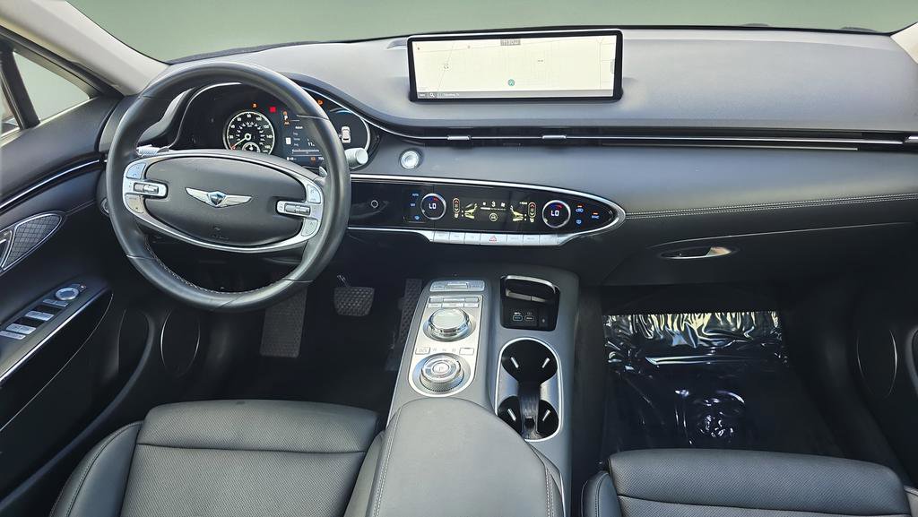 Used 2023 Genesis GV70 2.5T AWD/4WD image 14